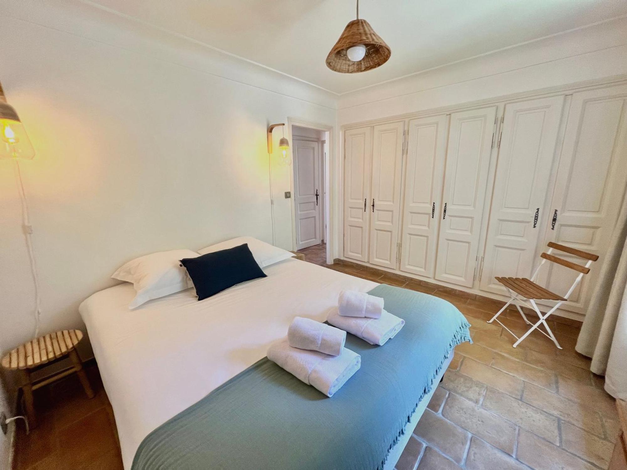 Penthouse La Vigie Apartman Cavalaire-sur-Mer Kültér fotó